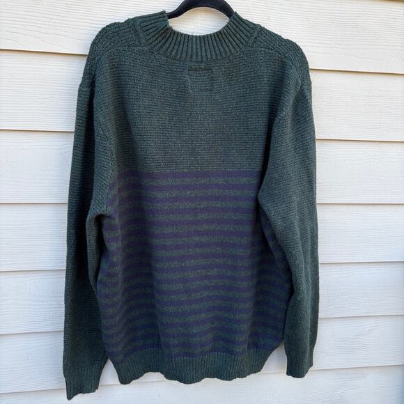 St. John’s Bay Men’s XL Green Navy Striped Knit Sweater - Picture 2 of 4